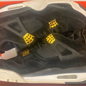 Air Jordan 4 retro